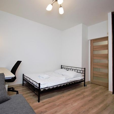 Roomspoznan Pl - Ogrodowa 9 - 24H Self Check-In Buitenkant foto